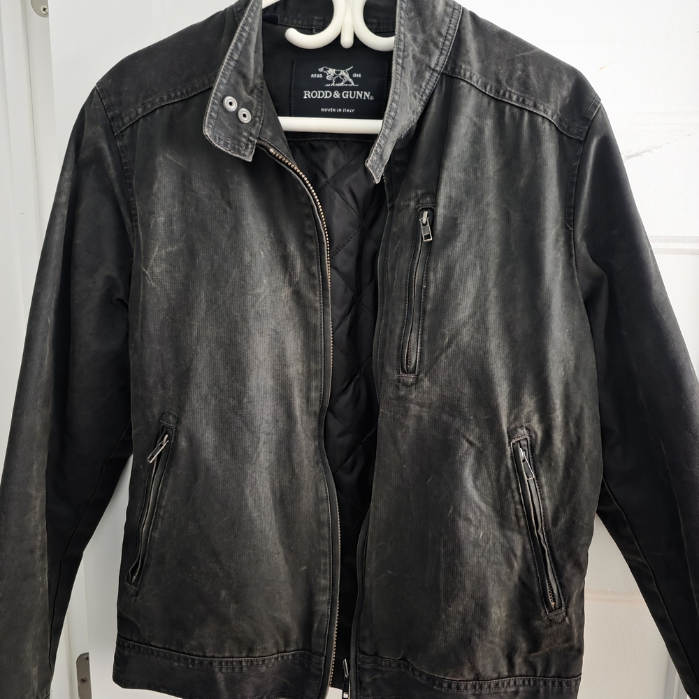 Rodd & Gunn Charcoal Lightweight Jacket
